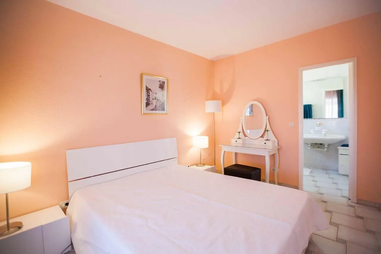 Villa Duarte Callao Salvaje 0*,  Spain